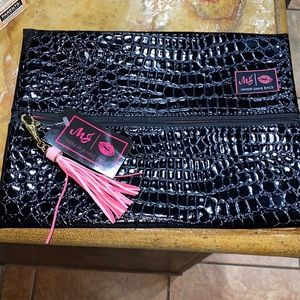 Makeup junkie cosmetic bag